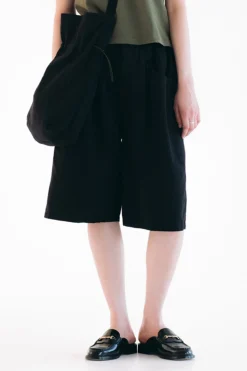 Bermuda Shorts, Black