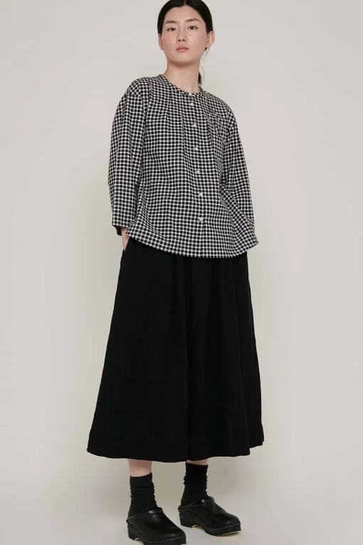Crinkled Pull On Skirt, Black