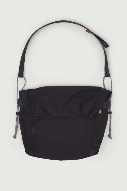 Drawstring Messenger, Lead Black