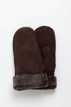 F&auml;ustling Ebony Snow
