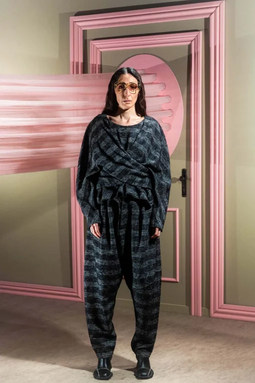 Hazi Blouse, Back-White Checks