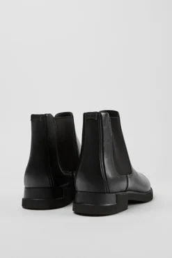 Iman Chelsea, Negro