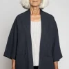 Jeanne Kimono, Black
