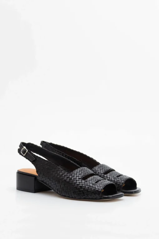 Marga, Black