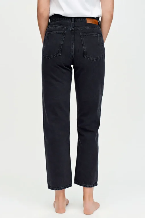 Pearl, Dark Grey 2