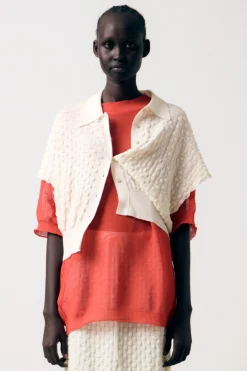 Ume Vest, Chalk