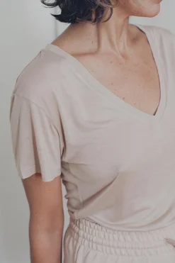 V Neck Tee, Haptic