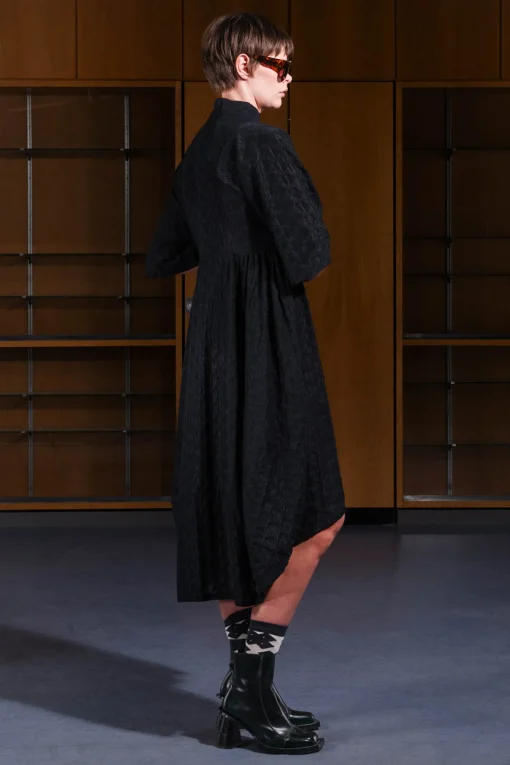 Very Turtle Dress, Black